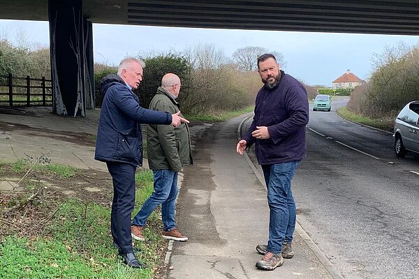 A299 assessing flooding