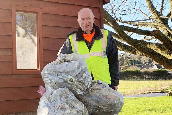 Mike Sole Kingston Litter Pick